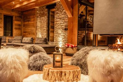 Châlet - 370 m² - 14 pièces