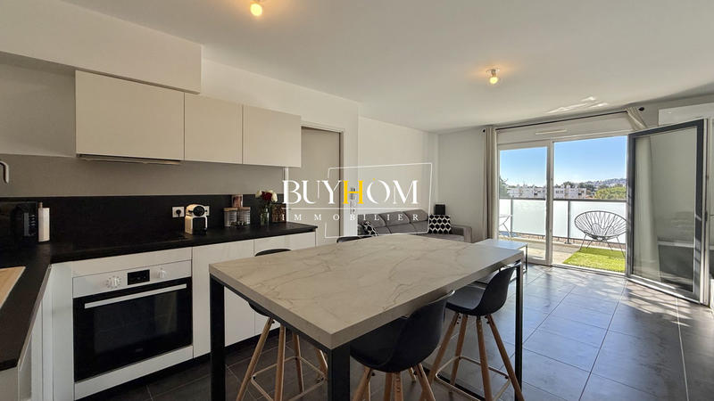 Appartement - 60 m² - 3 pièces