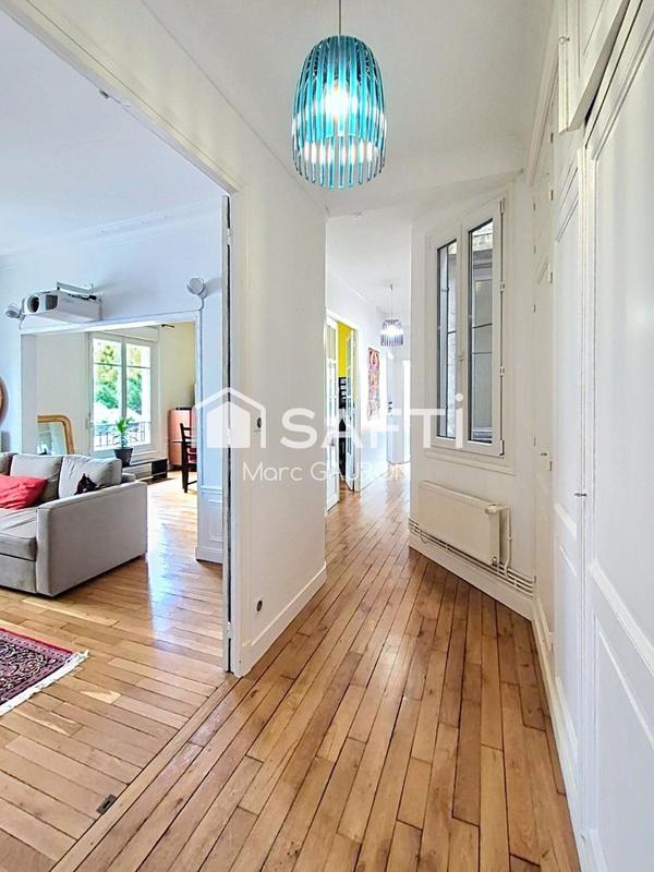 Appartement - 95 m² - 4 pièces