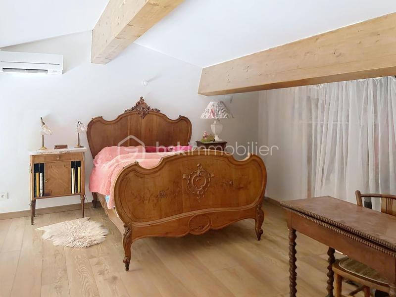 Maison - 175 m² - 7 pièces