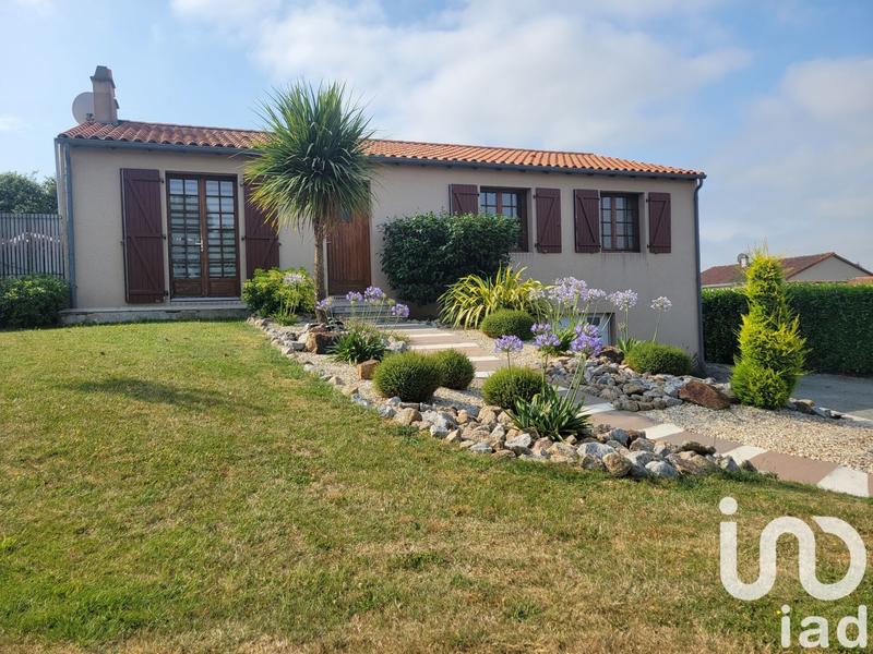 Maison - 90 m² - 5 pièces