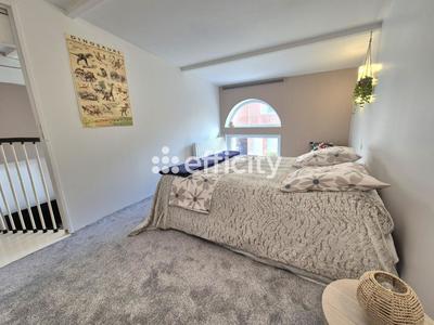 Appartement - 91 m² - 3 pièces