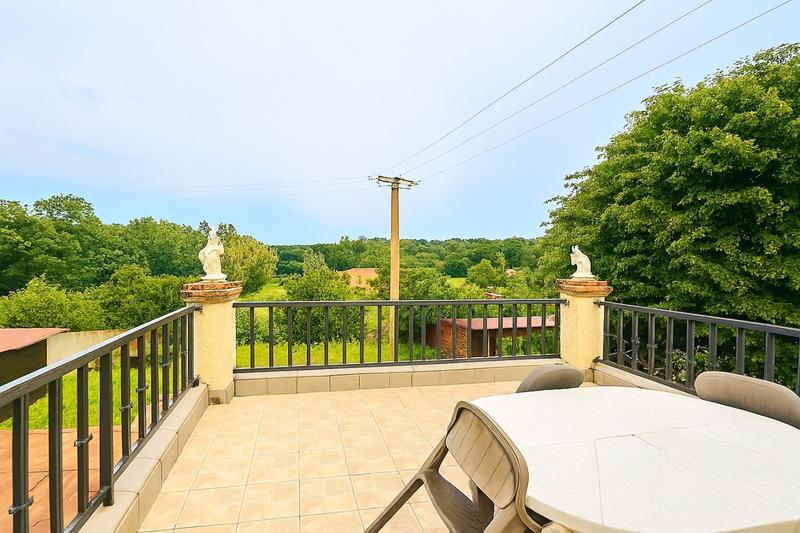 Maison - 115 m² - 6 pièces