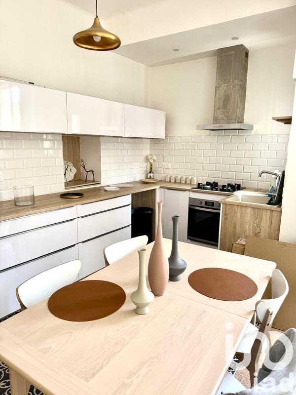 Appartement - 64 m² - 3 pièces