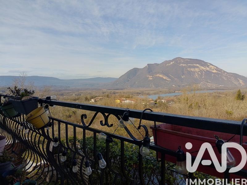 Maison - 135 m² - 6 pièces