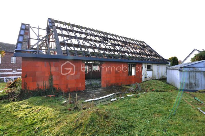 Maison traditionnelle - 163 m² - 2 pièces