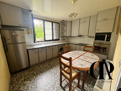 Maison contemporaine - 180 m² - 8 pièces