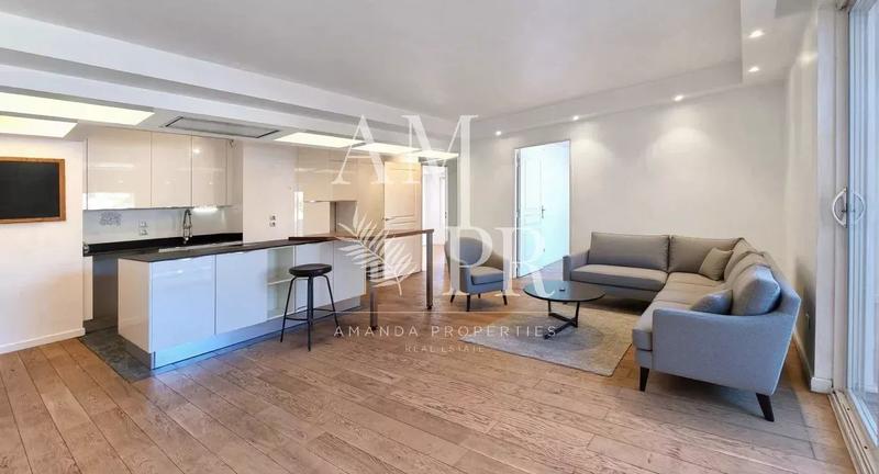 Appartement - 136 m² - 5 pièces