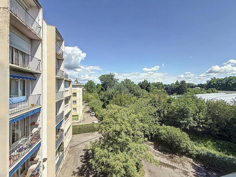 Appartement - 83 m² - 5 pièces