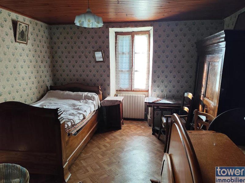 Maison - 90 m² - 3 pièces