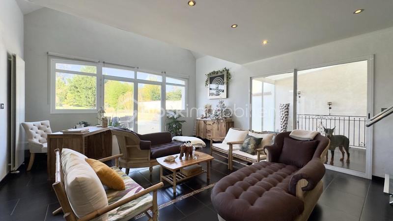 Maison d'architecte - 239 m² - 6 pièces