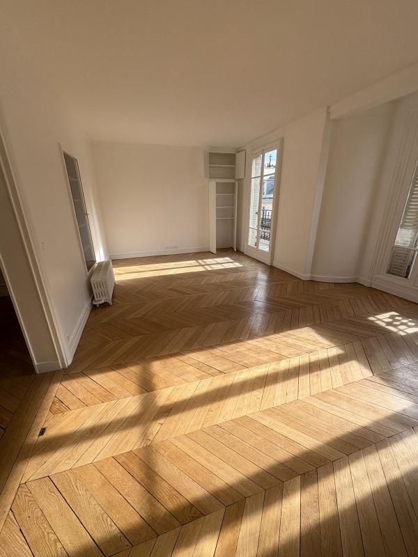 Appartement - 137 m² - 6 pièces