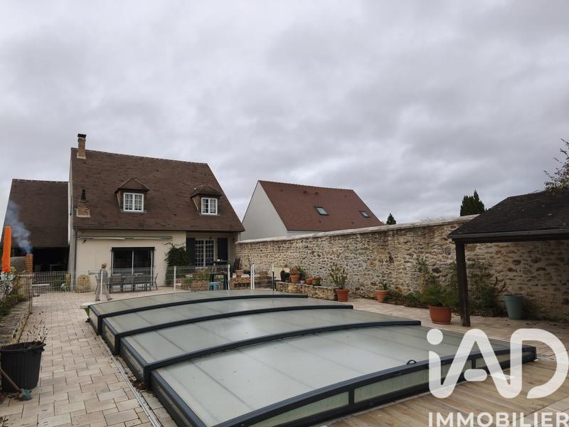 Maison - 153 m² - 7 pièces