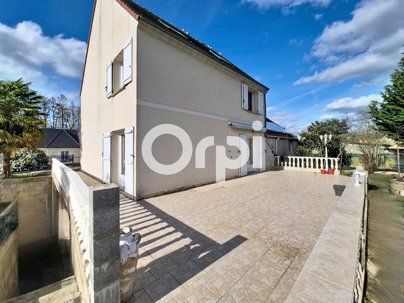 Maison - 200 m² - 7 pièces