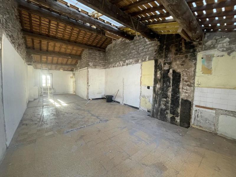 Appartement - 97 m² - 4 pièces