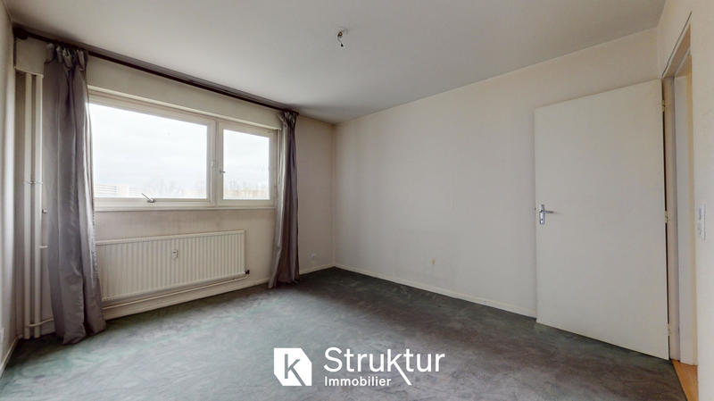 Appartement - 80 m² - 3 pièces