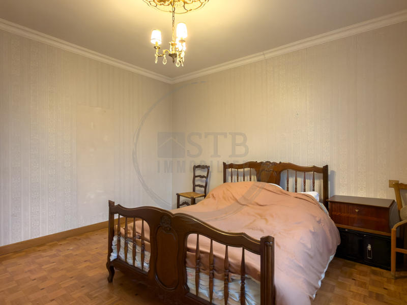 Maison - 155 m² - 6 pièces