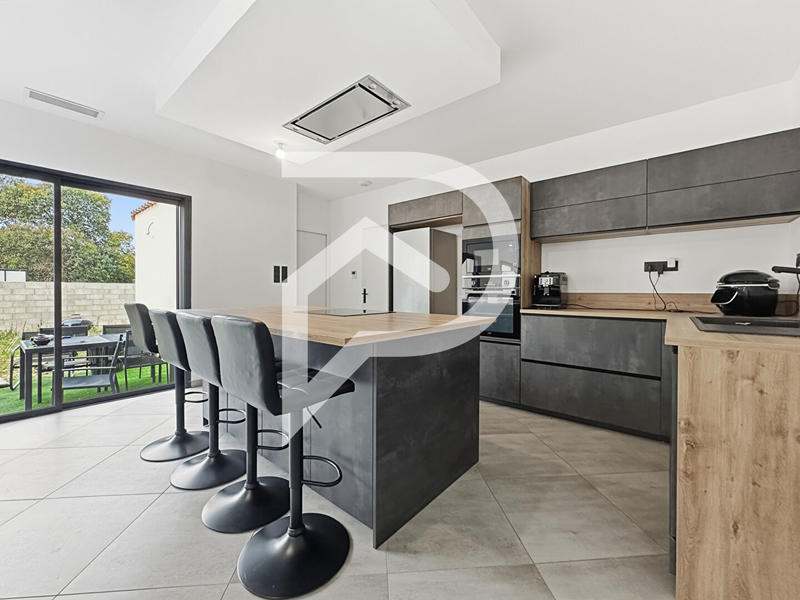 Maison - 135 m² - 4 pièces