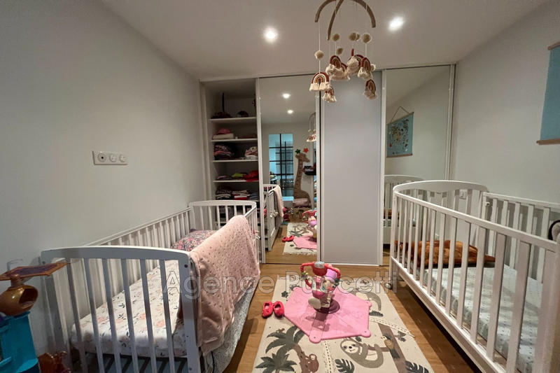 Appartement - 94 m² - 3 pièces