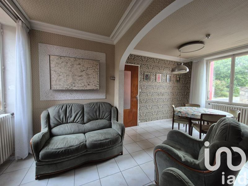 Maison - 130 m² - 8 pièces