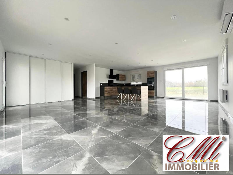 Maison - 130 m² - 5 pièces