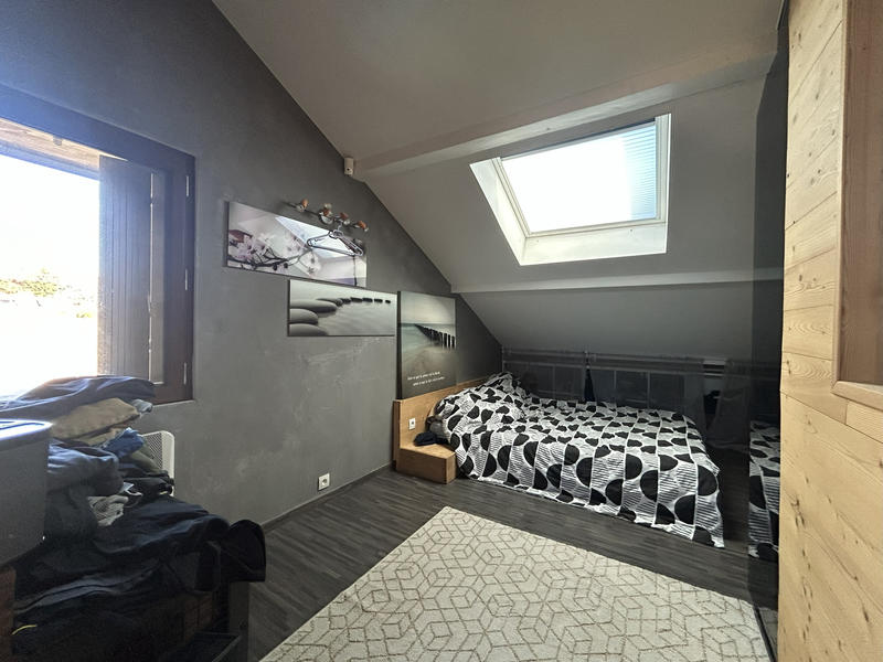 Maison - 161 m² - 7 pièces