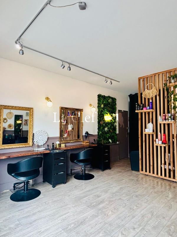 Beauté / Bien-être - 33 m² - 2 pièces