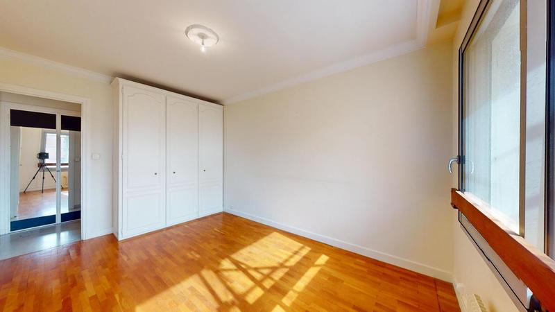 Appartement - 89 m² - 3 pièces