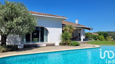 Maison de maîtres - 203 m² - 6 pièces