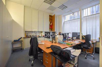 Bureau - 151 m²