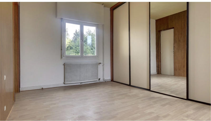 Maison - 94 m² - 5 pièces
