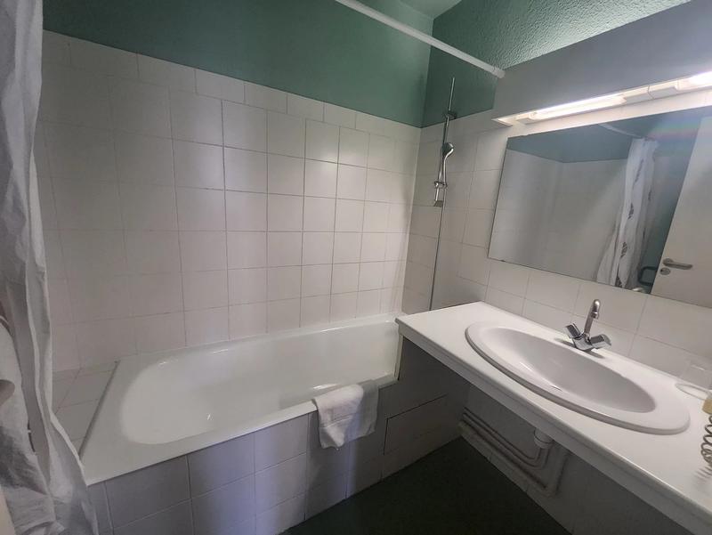 Fonds de commerce - 738 m²