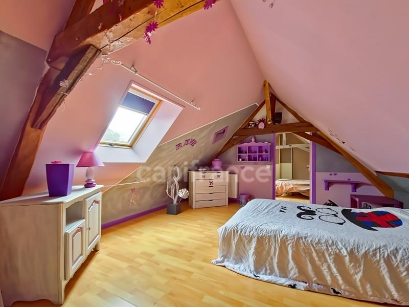 Maison - 143 m² - 7 pièces