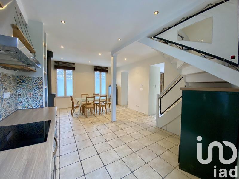 Maison - 108 m² - 4 pièces