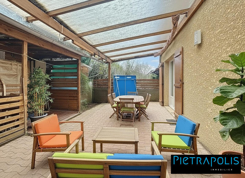 Maison - 100 m² - 6 pièces