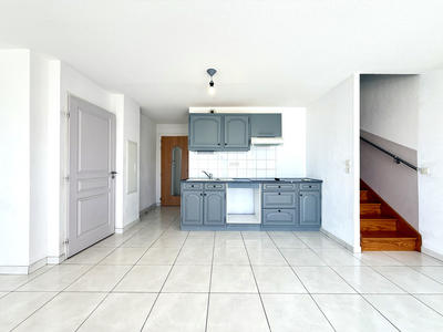 Duplex - 65 m² - 3 pièces