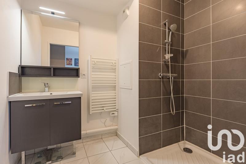 Appartement - 96 m² - 5 pièces