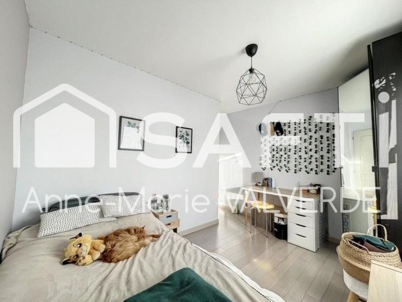 Maison - 102 m² - 5 pièces