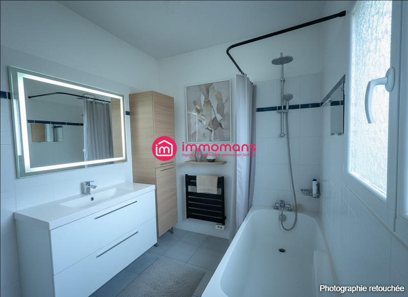 Maison - 164 m² - 8 pièces