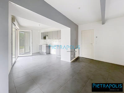 Appartement - 63 m² - 3 pièces