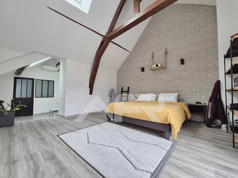 Maison - 135 m² - 5 pièces