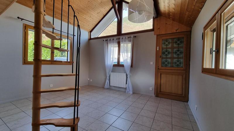 Maison - 153 m² - 6 pièces