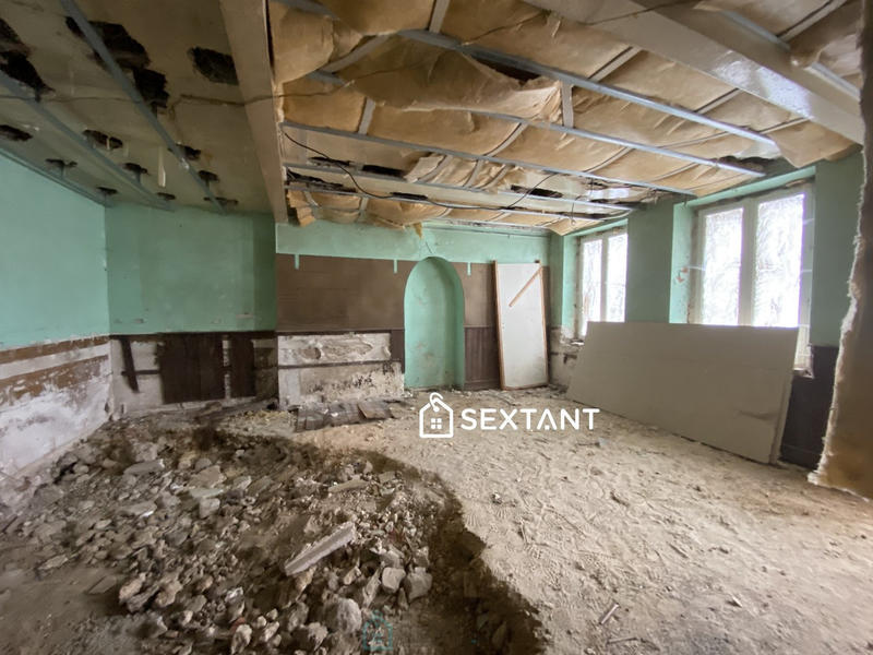 Maison - 200 m² - 5 pièces