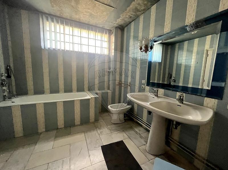 Appartement - 135 m² - 5 pièces