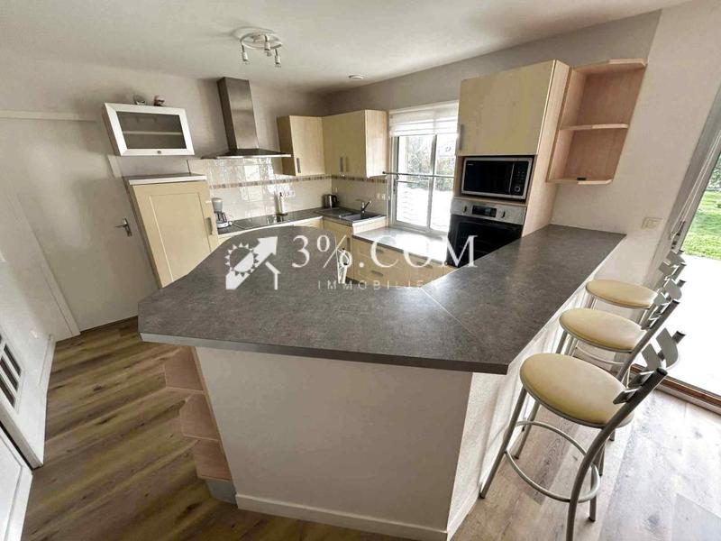 Maison - 97 m² - 5 pièces