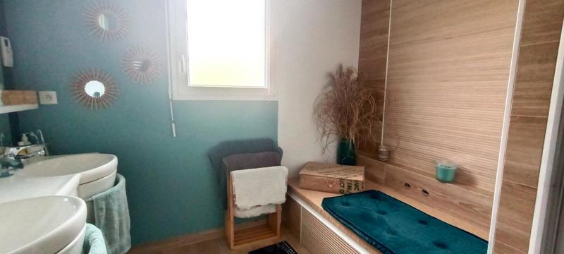 Maison - 102 m² - 5 pièces