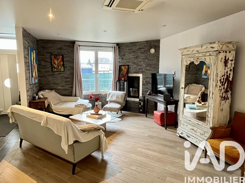 Maison - 151 m² - 7 pièces