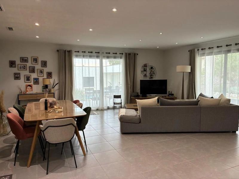 Villa - 115 m² - 4 pièces