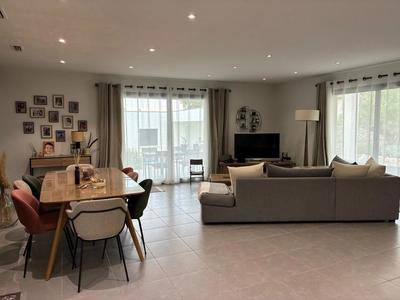 Villa - 115 m² - 4 pièces