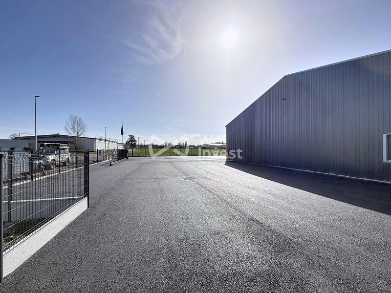 Local commercial - 1 125 m²